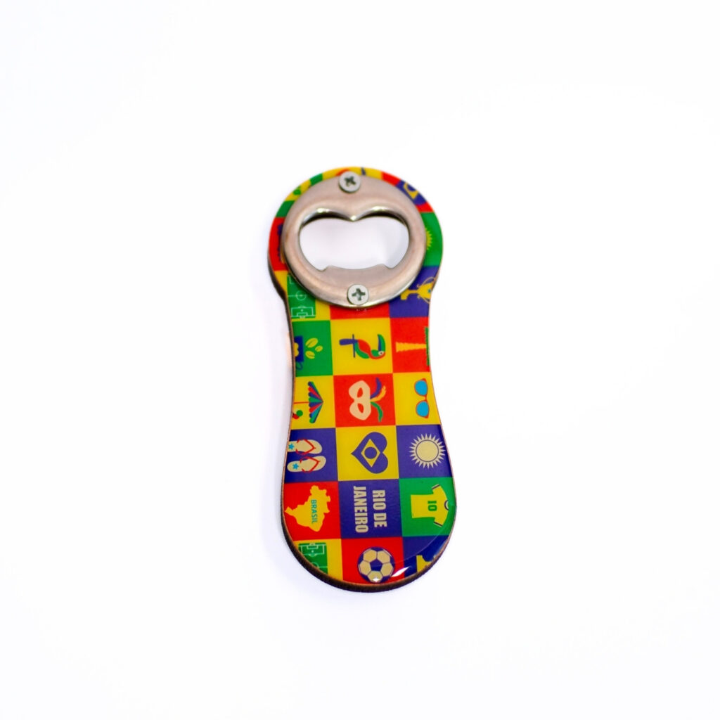 Abridor de garrafa ímã MDF resinado personalizado, souvenir Arteria Brasil