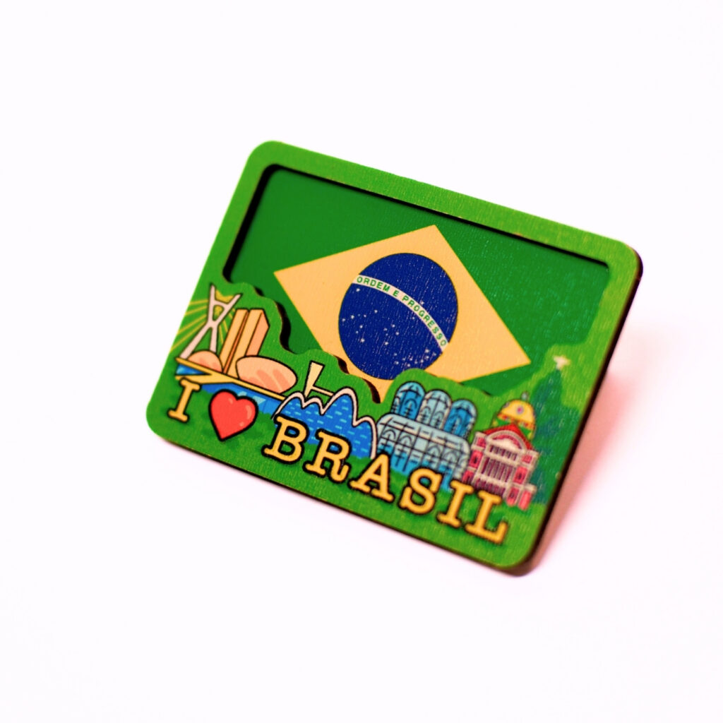Ímã de geladeira MDF duplo Brasil, souvenir personalizado Arteria Brasil